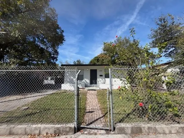 West Palm Beach, FL 33401,2005 Dock St