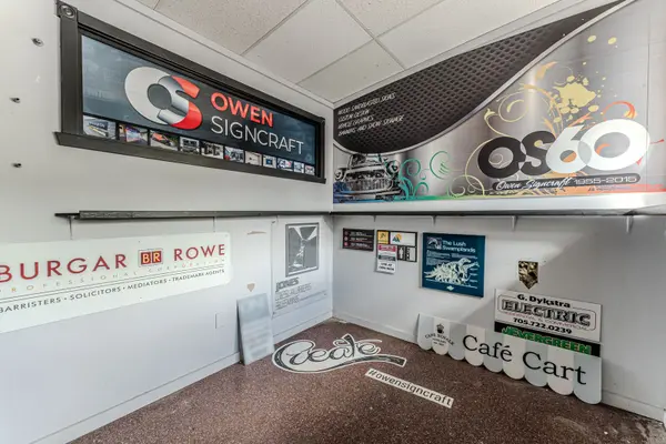 Barrie, ON L4N 3A4,48 Ellen ST #3