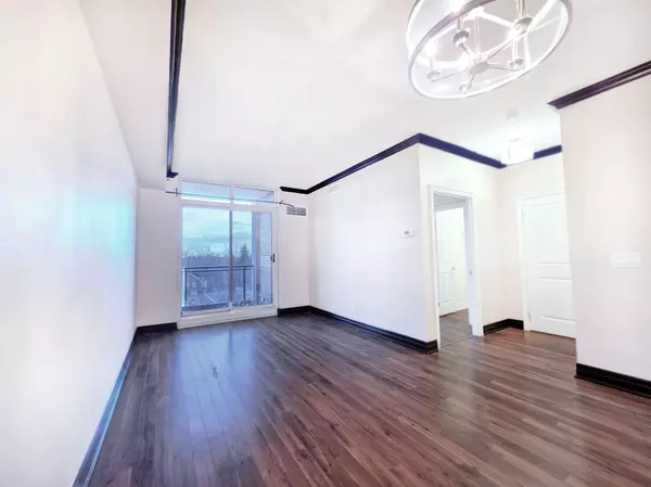 Brampton, ON L6W 0A8,100 John ST #508