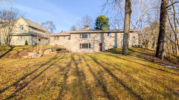 Oakville, ON L6J 4R4,262 Alscot CRES