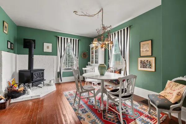 Cobourg, ON K9A 3E6,383 Mathew ST