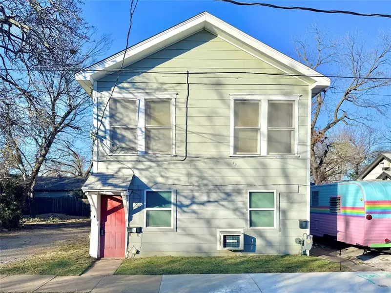 1006 Gregg Street, Denton, TX 76201