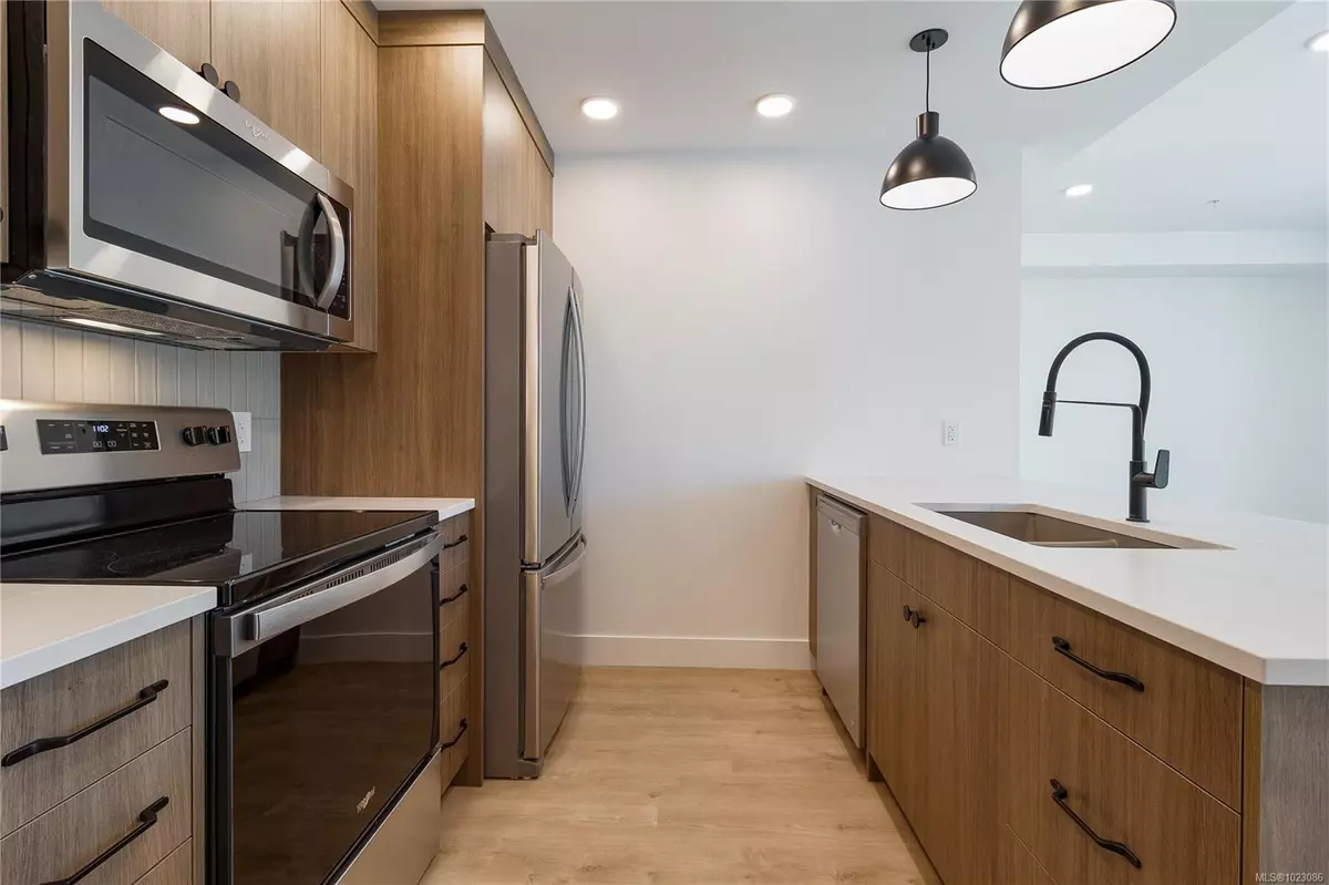 Ladysmith, BC V9G 0C3,201 Dogwood Dr #205