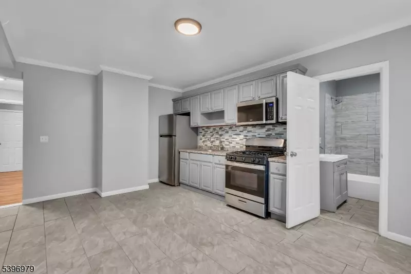 City Of Orange Twp., NJ 07050,537 Scotland Rd #2