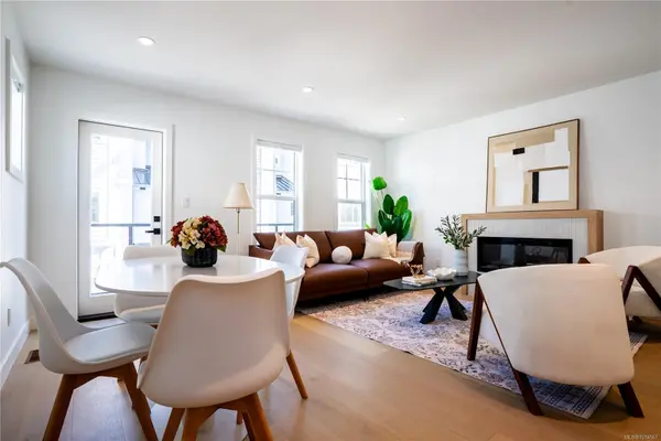 Saanich, BC V8P 3Z8,3907 Cedar Hill Rd #Unit 5