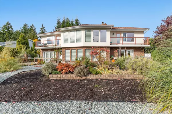 511 Panorama Pl, Parksville, BC V9P 1A4