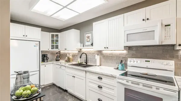 Parksville, BC V9P 1M6,309 Morison Ave #205