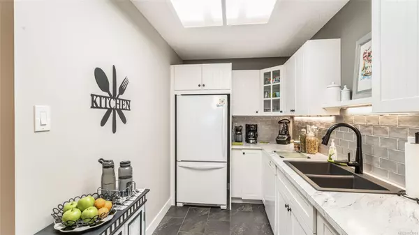 Parksville, BC V9P 1M6,309 Morison Ave #205