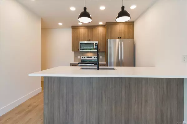 Ladysmith, BC V9G 0C3,201 Dogwood Dr #205