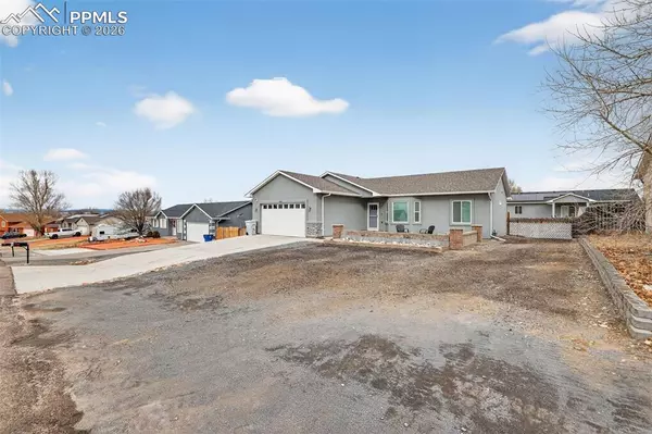 Pueblo, CO 81007,830 S Blakeland DR