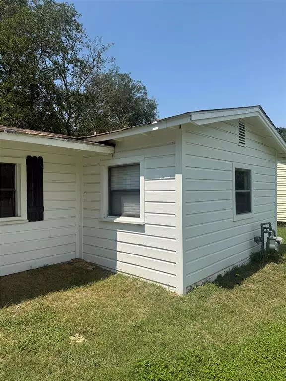 Waco, TX 76705,214 Calvery