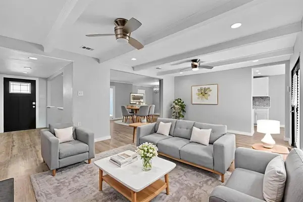 Dallas, TX 75232,1120 Misty Glen Lane