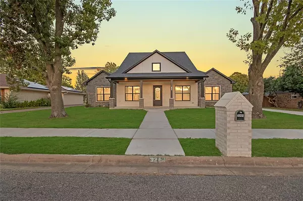 3201 Anthony Drive, Sherman, TX 75092