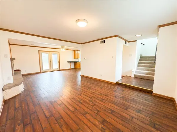 Dallas, TX 75238,8636 Strathmore Drive