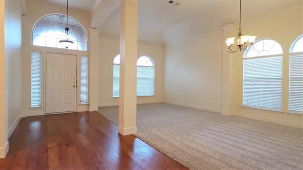 Allen, TX 75002,1304 Hillcrest Drive