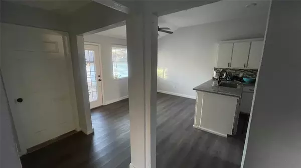 Fort Worth, TX 76112,5070 N Tierney Court N