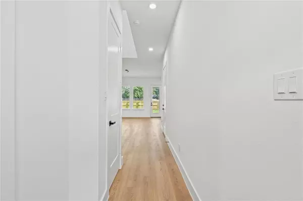 Dallas, TX 75228,2820 Barnes Bridge Road