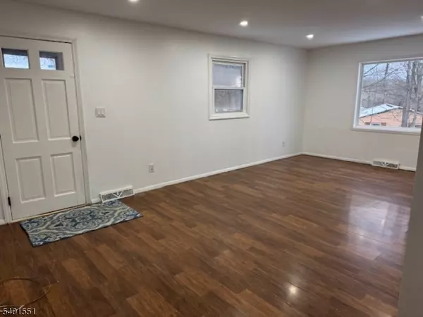 Wantage Twp., NJ 07461,59 Lakeview