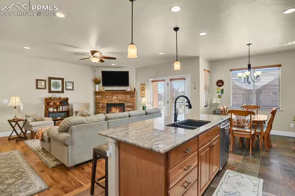 Colorado Springs, CO 80921,13015 Cake Bread HTS