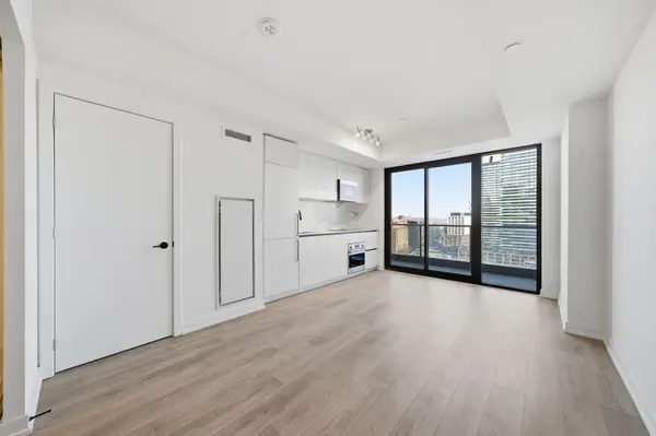 35 Parliament ST #1513, Toronto C08, ON M5A 1G1