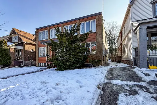 Toronto C10, ON M4S 1B4,619 Merton ST #Unit 1