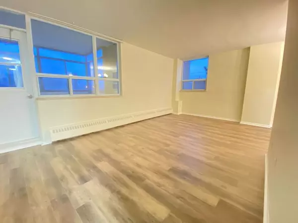 3311 Kingston RD #311, Toronto E08, ON M1M 1R1