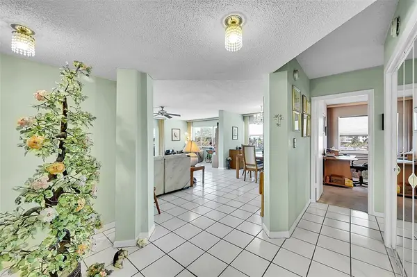 Pompano Beach, FL 33062,401 Briny Ave #409