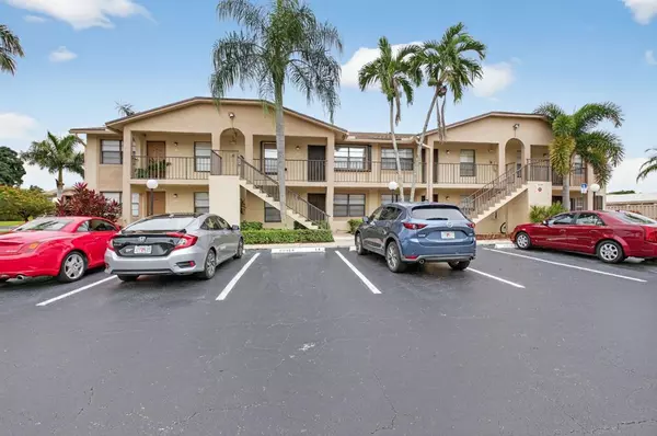 Boca Raton, FL 33428,9430 Boca Cove Cir #214
