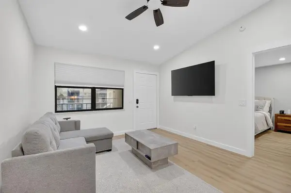 Boca Raton, FL 33428,9430 Boca Cove Cir #214