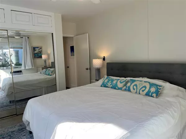 Fort Lauderdale, FL 33304,508 Antioch Ave