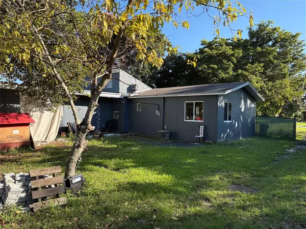 Miami, FL 33161,45 NE 146th St #B