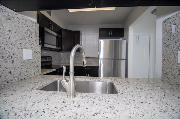 Coral Springs, FL 33065,11430 NW 45th St