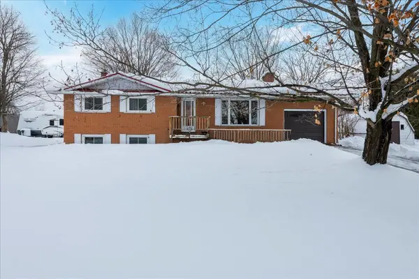 4533 Monck RD, Orillia, ON L3V 0P6