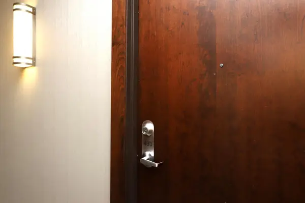 Oakville, ON L6H 0H1,2480 Prince Michael DR #433