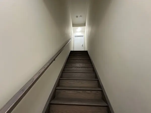 Milton, ON L9E 1N4,1589 Rose WAY #104