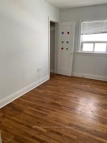 Toronto W04, ON M6B 1M3,970 Briar Hill AVE