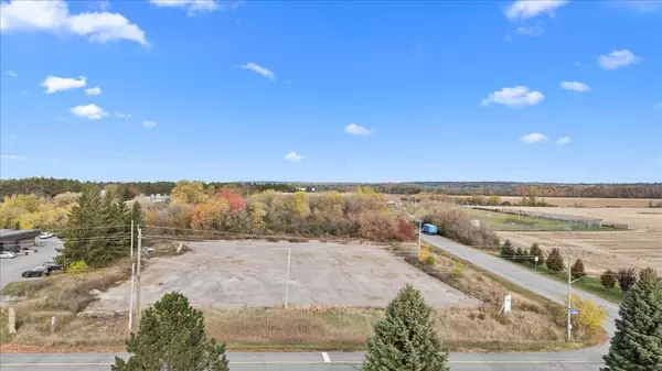 Carp - Huntley Ward, ON K0A 1L0,2167 Mcgee Side Road E