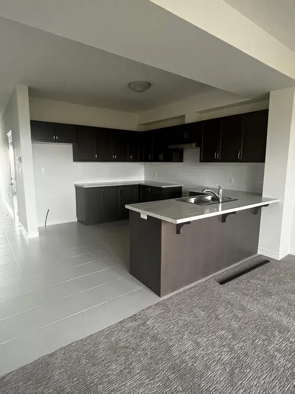 Hamilton, ON L0R 1C0,23 Lloyd Davies WAY