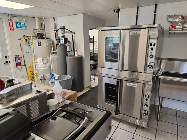 Frontenac, ON K0H 2P0,1004 Medical Centre