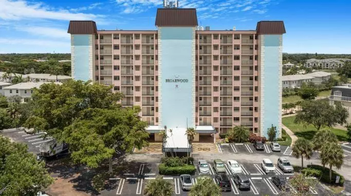 3575 Broken Woods Dr #302, Coral Springs, FL 33065