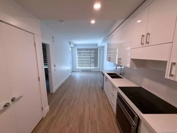 Nanaimo, BC V9V 1W4,6320 Sentinal Dr #402