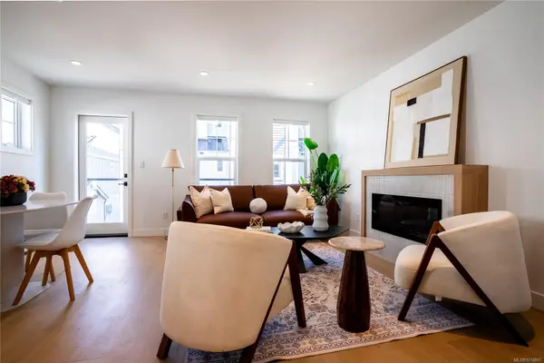 Saanich, BC V8P 3Z8,3907 Cedar Hill Rd #Unit 3