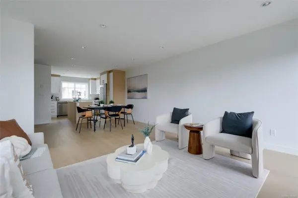 Saanich, BC V8P 3Z8,3907 Cedar Hill Rd #Unit 7