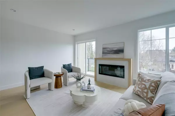 Saanich, BC V8P 3Z8,3907 Cedar Hill Rd #Unit 12