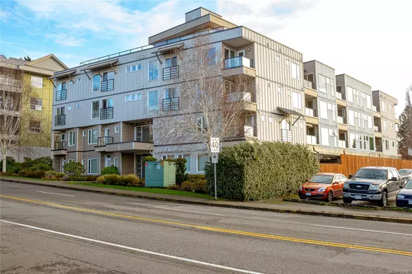 1405 Esquimalt Rd #313, Esquimalt, BC V9A 0A4