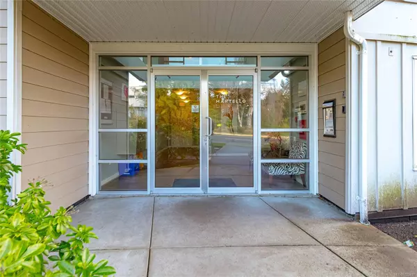 Esquimalt, BC V9A 0A4,1405 Esquimalt Rd #313