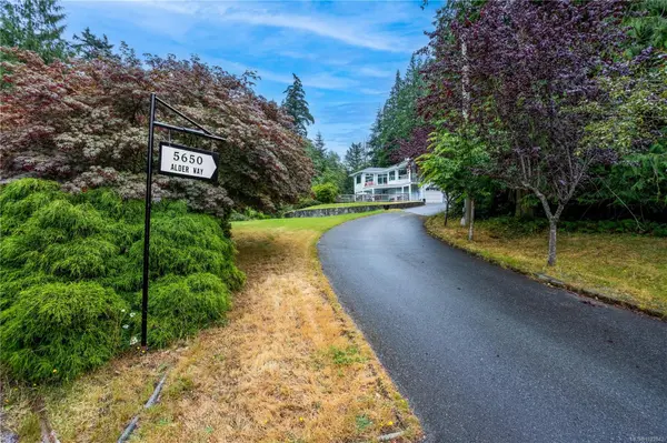 Nanaimo, BC V9T 5N4,5650 Alder Way