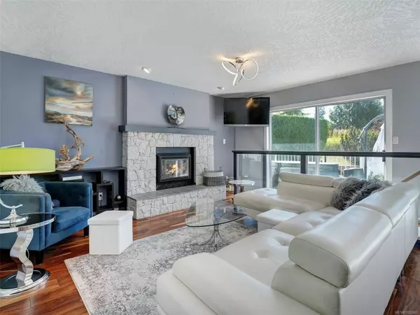 Cobble Hill, BC V8H 0K8,3718 Arbutus Dr N