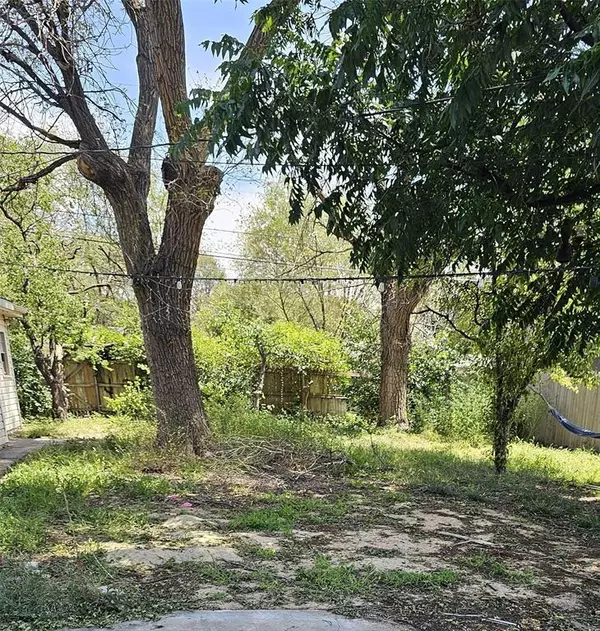 Amarillo, TX 79109,2215 Locust Street