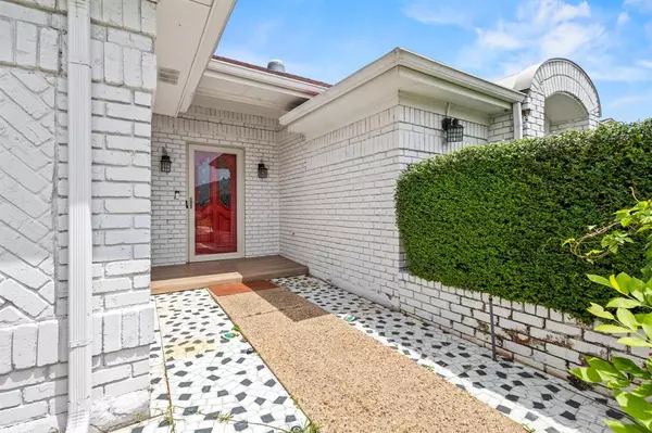 Irving, TX 75038,4017 Timberidge Drive